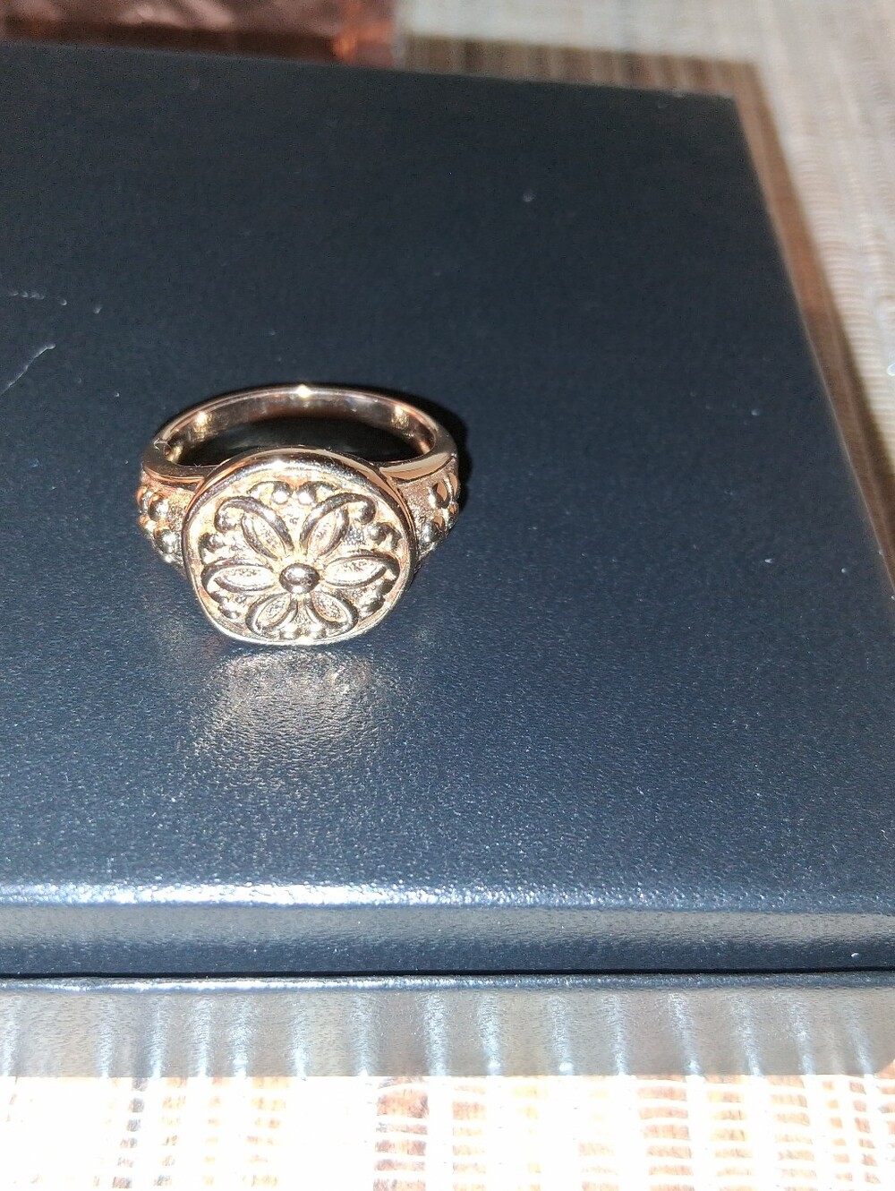 Stunning Vintage Gold-Plated 925 Sterling Silver Floral Signet Ring Size 7.5-8